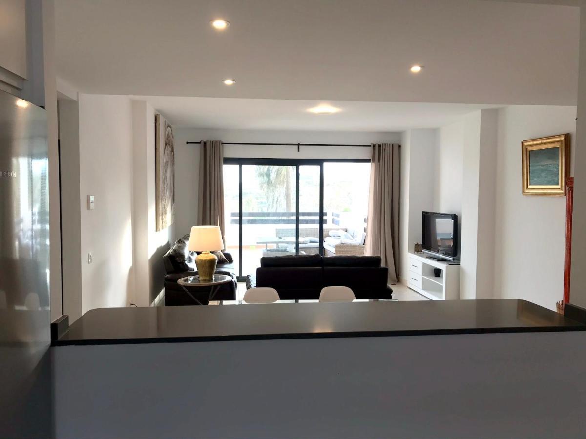Spacious Apartment With Views In Malaga 77 M² Shared Pool Сан-Луис-де-Сабинильяс Экстерьер фото